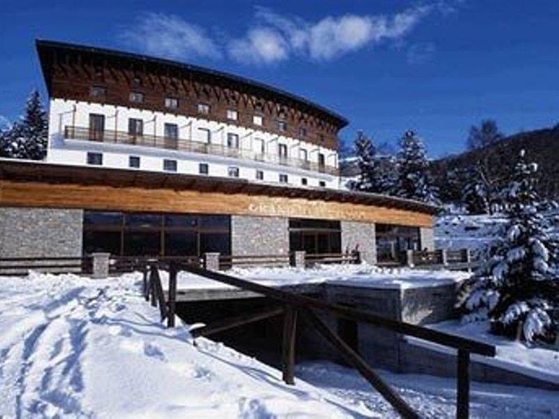 Chaberton Lodge & Spa Oulx Esterno foto