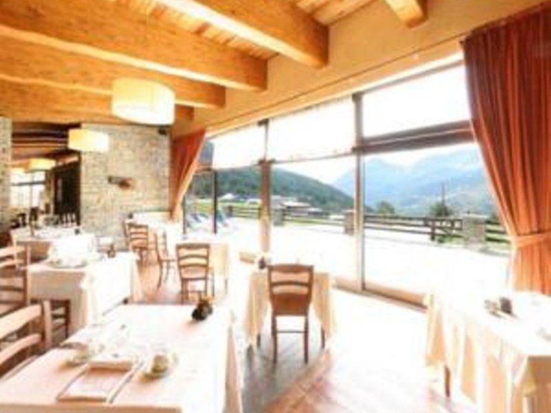 Chaberton Lodge & Spa Oulx Esterno foto