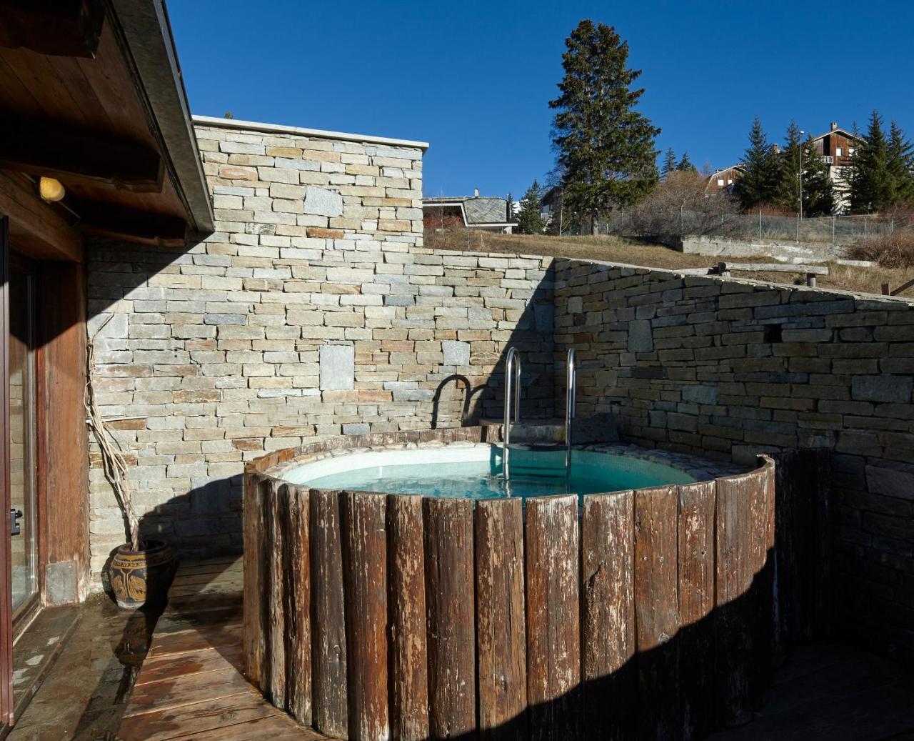 Chaberton Lodge & Spa Oulx Esterno foto